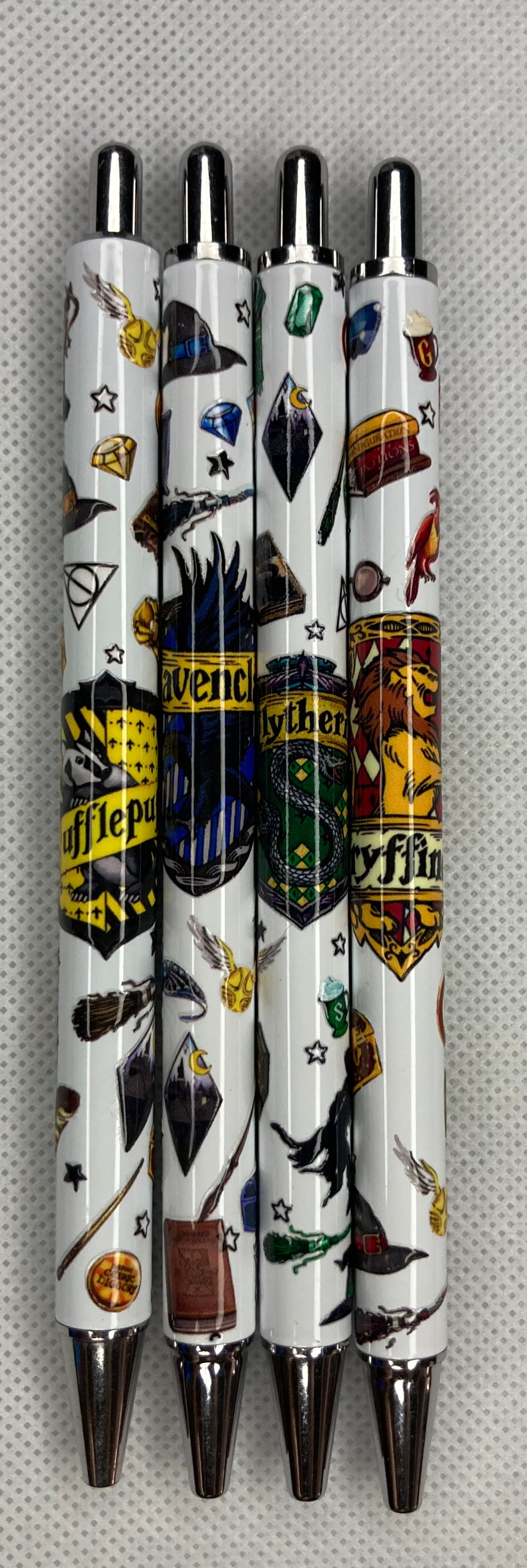 HP Houses Wrapped Pens